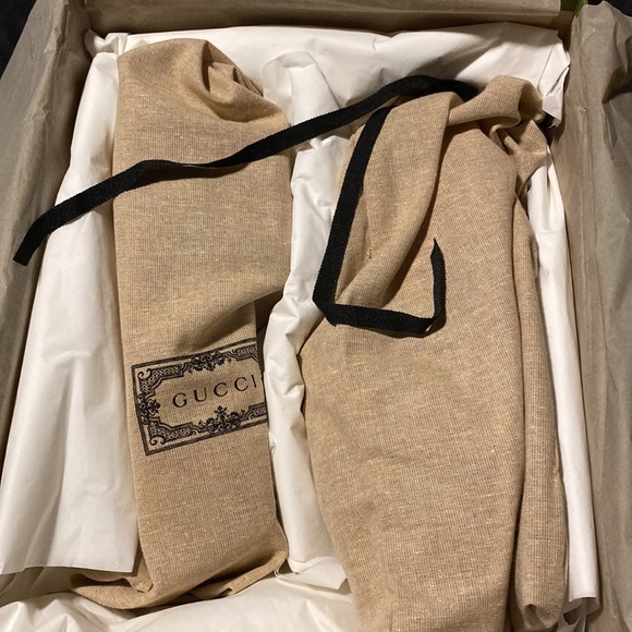 Women’s Gucci Platform Slide - Picture 3 of 6